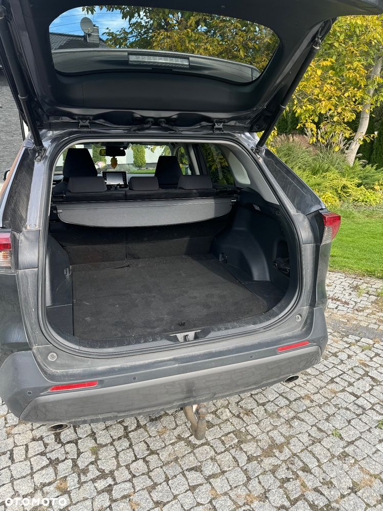 Toyota RAV4 - 11