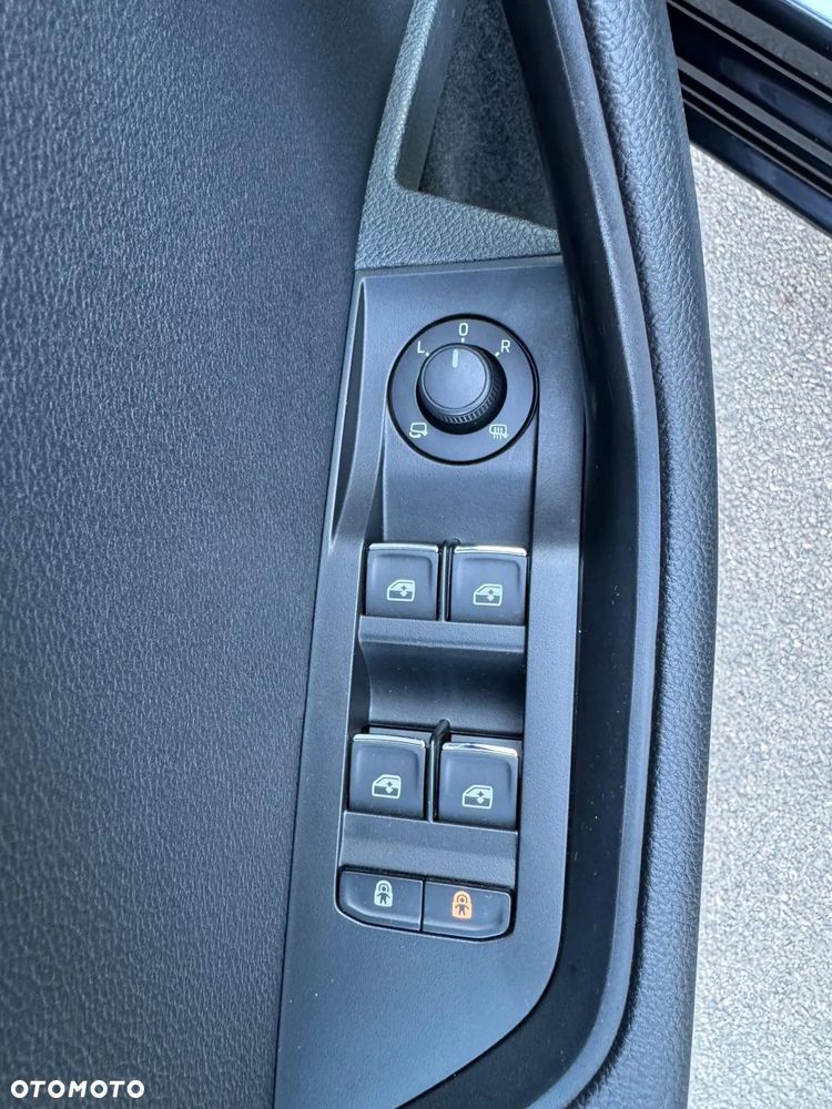Skoda Superb 2.0 TDI Style DSG7 - 8