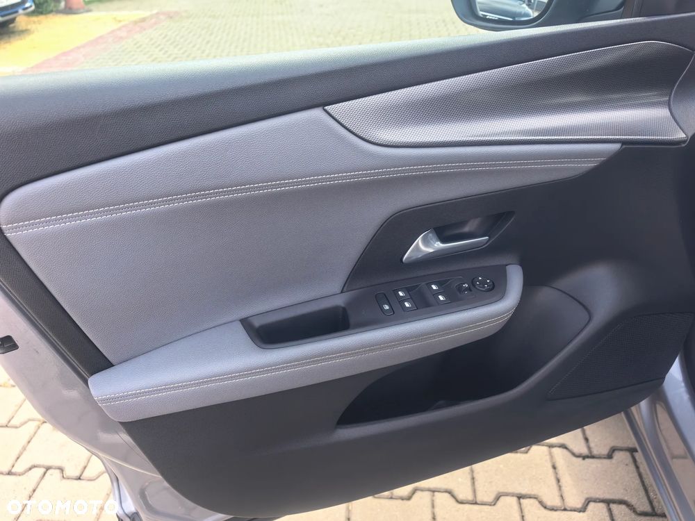 Opel Mokka 1.2 T Elegance S&S - 10