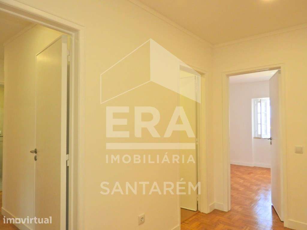 Apartamento T4 no Centro da Cidade de Santarém - Grande imagem: 3/19