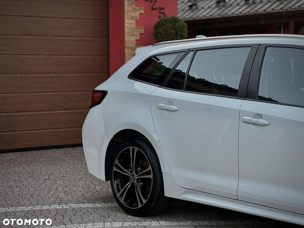 Toyota Corolla 1.8 Hybrid Active - 4