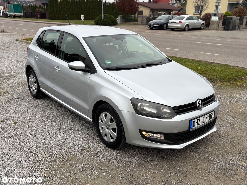 Volkswagen Polo - 2