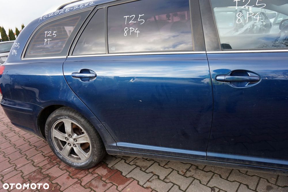 DRZWI TYLNE PRAWE AVENSIS II T25 KOMBI 8P4  GRANATOWY TOYOTA 2003-2006 - 4