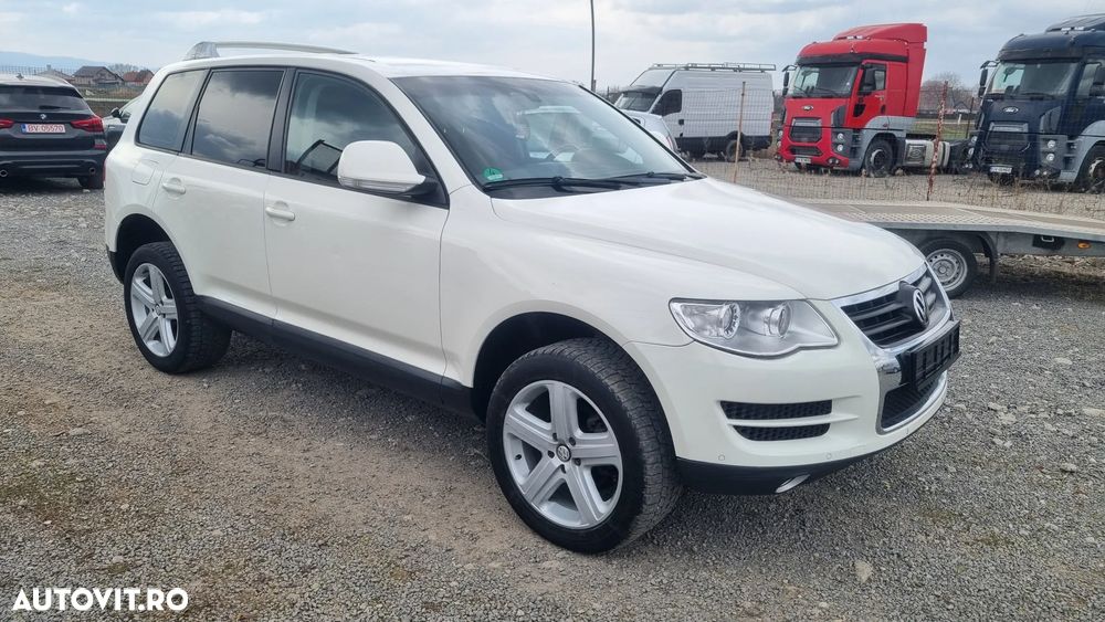 Volkswagen Touareg 2.5 R5 TDI DPF Aut. Individual - 4