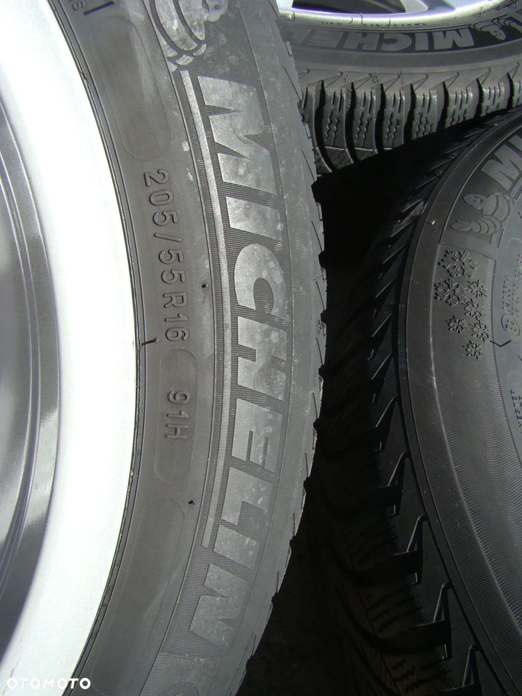 a502 5x114,3 Kia Cee'd CEED ProCee'd Soul Venga 7jx16 205/55 R16 opony zima - 8