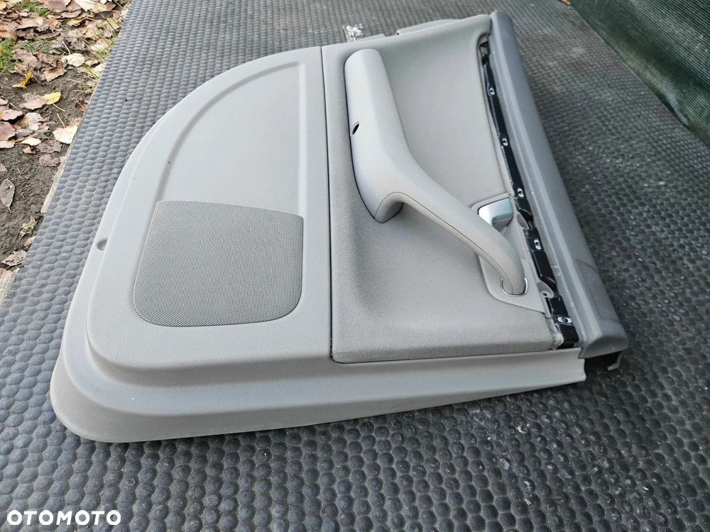 Boczek Boczki Drzwi Jasne Welur Platin Hell Tyl Tylne Glosnik Maskownica Audi A4 B6 B7 - 14