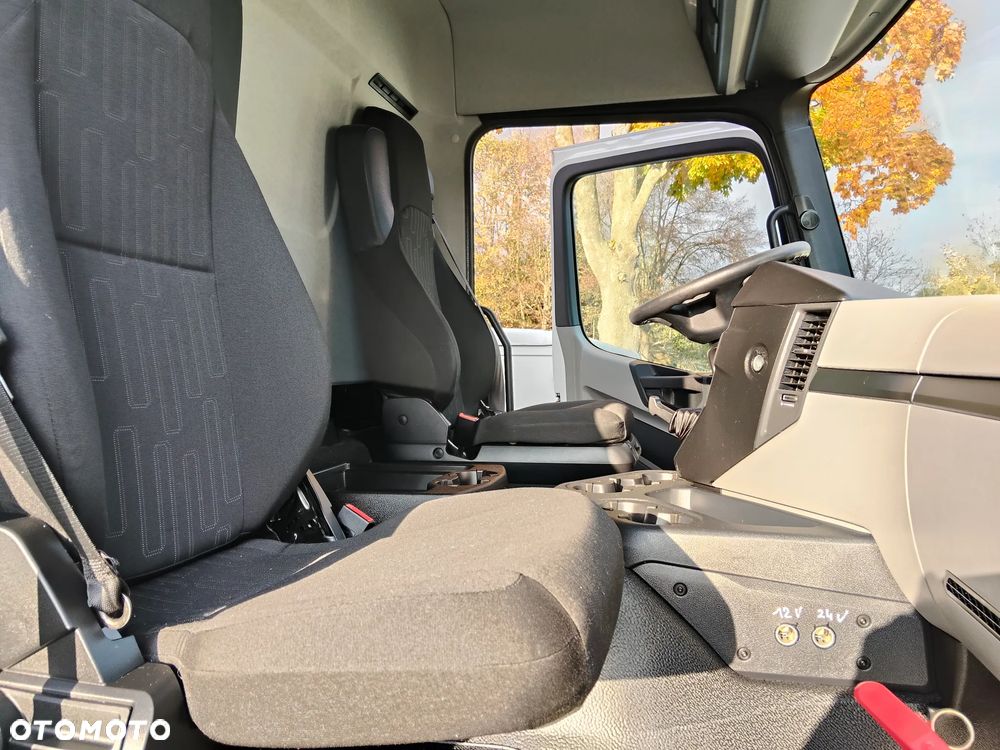 Mercedes-Benz Antos - 21