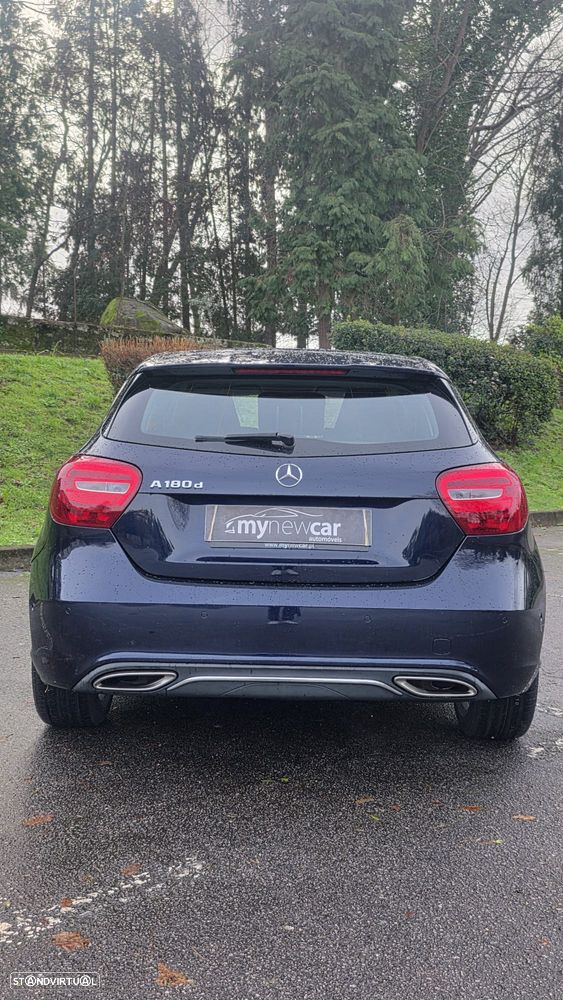 Mercedes-Benz A 180 d Fleet Pack Urban - 2