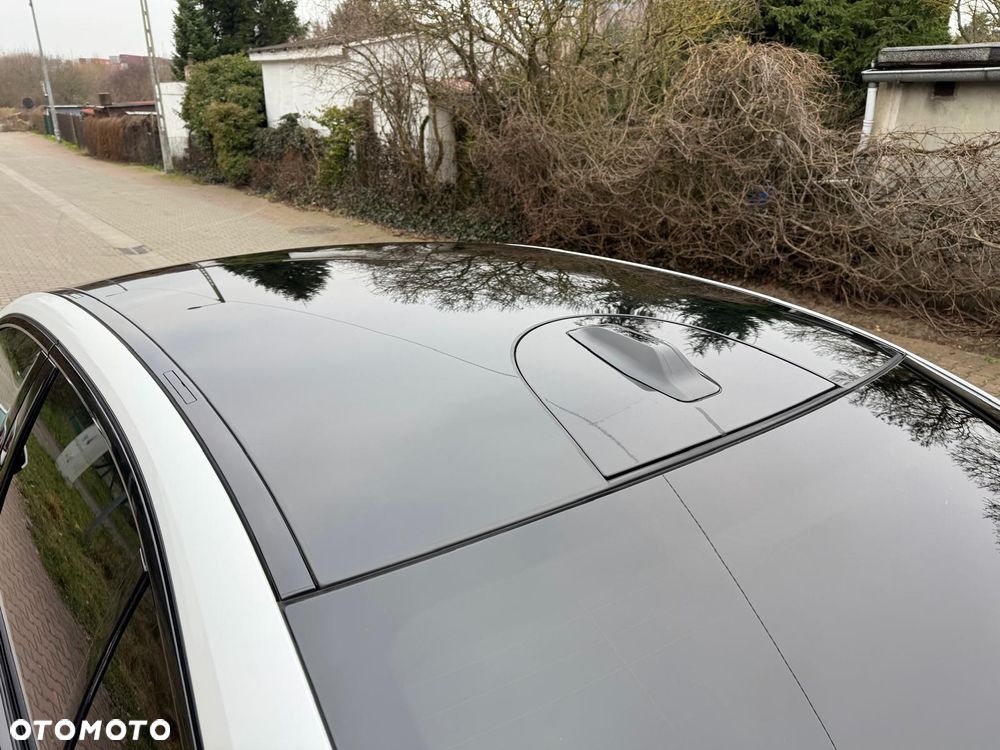 BMW Seria 5 520d - 36