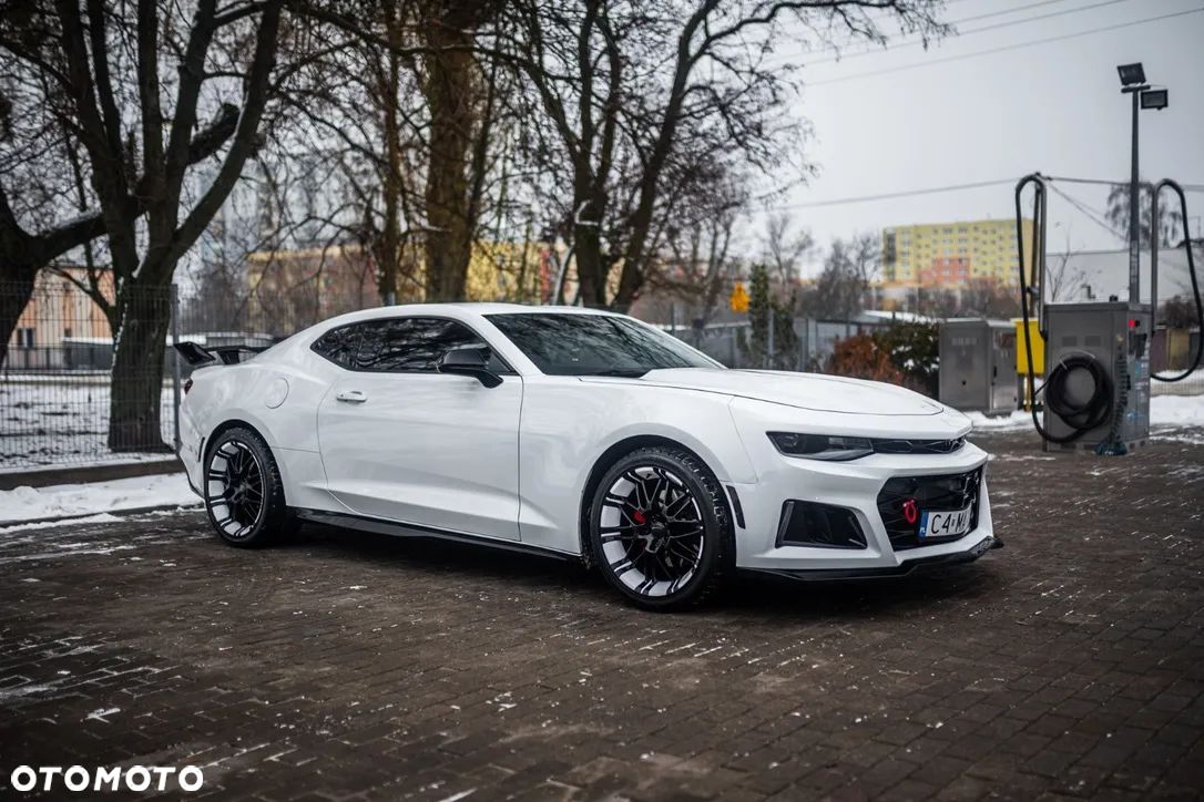 Chevrolet Camaro - 1