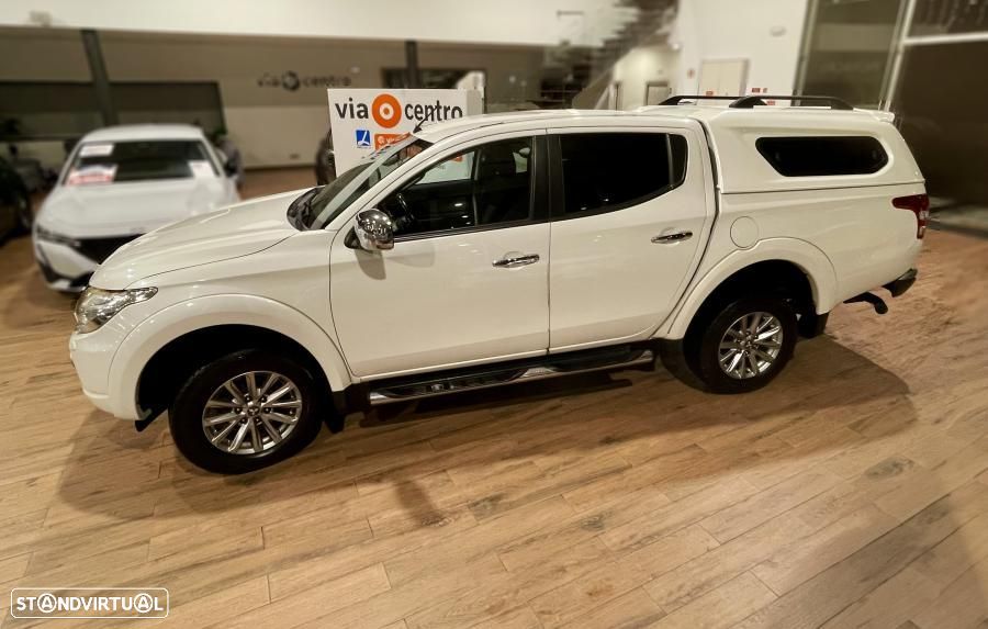 Mitsubishi L200 2.4 DI-D CD Sportbox Strakar 4WD - 5