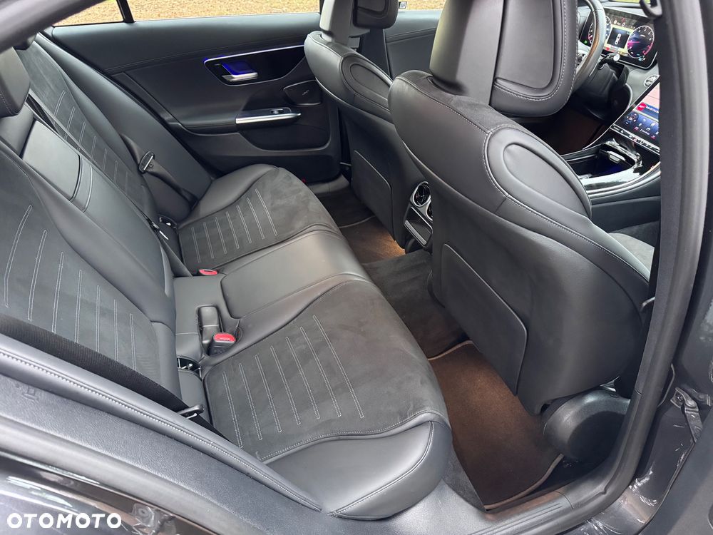 Mercedes-Benz Klasa C - 19