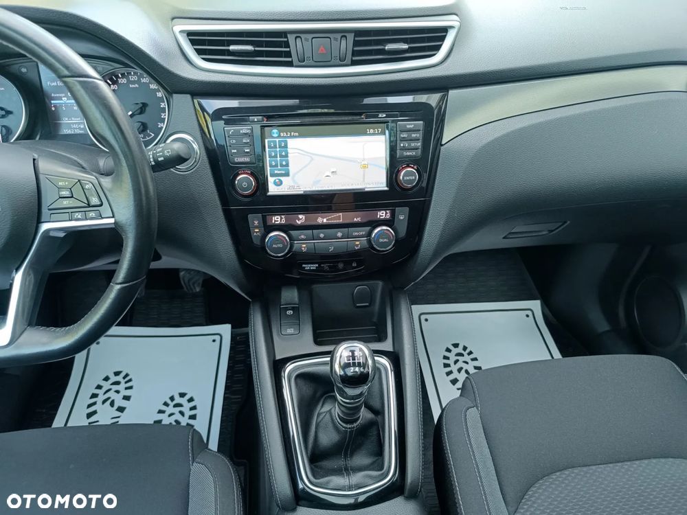 Nissan Qashqai 1.6 dCi Tekna S&S - 31