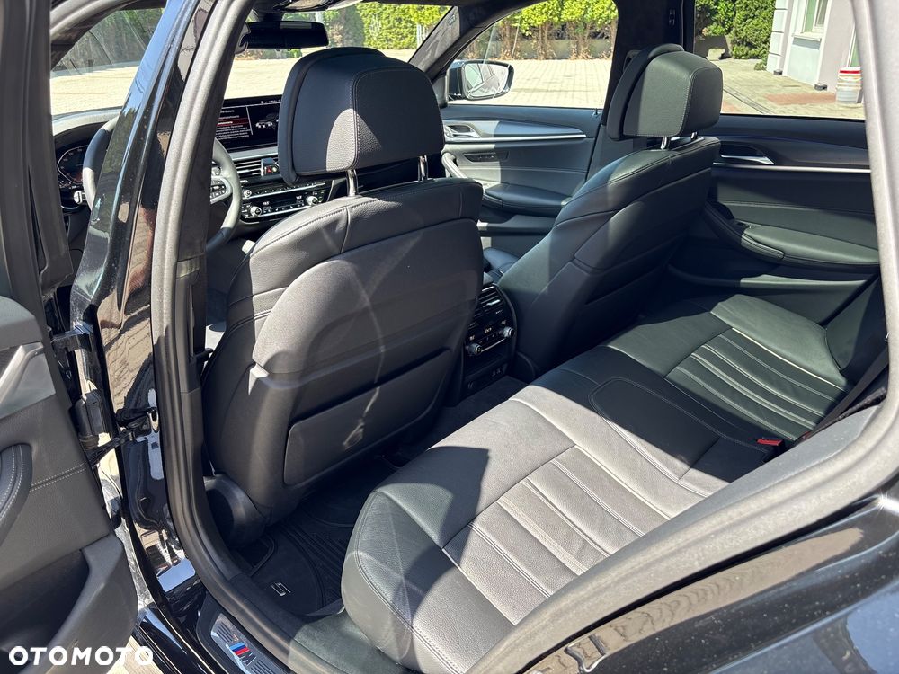 BMW Seria 5 - 25