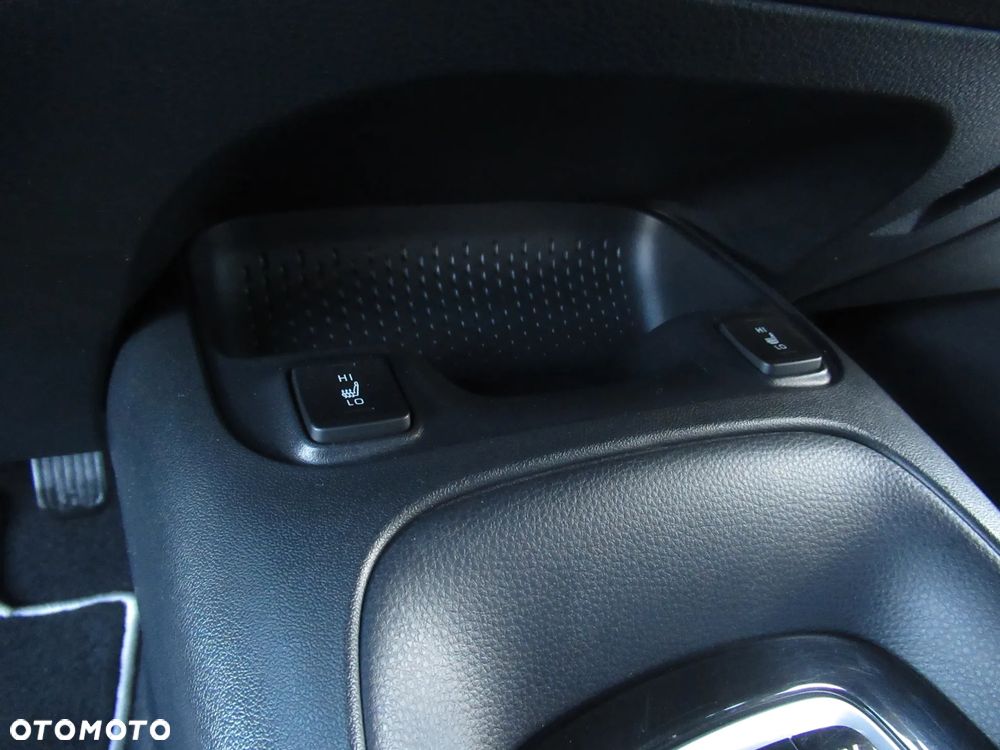 Toyota Corolla 2.0 Hybrid Comfort - 18