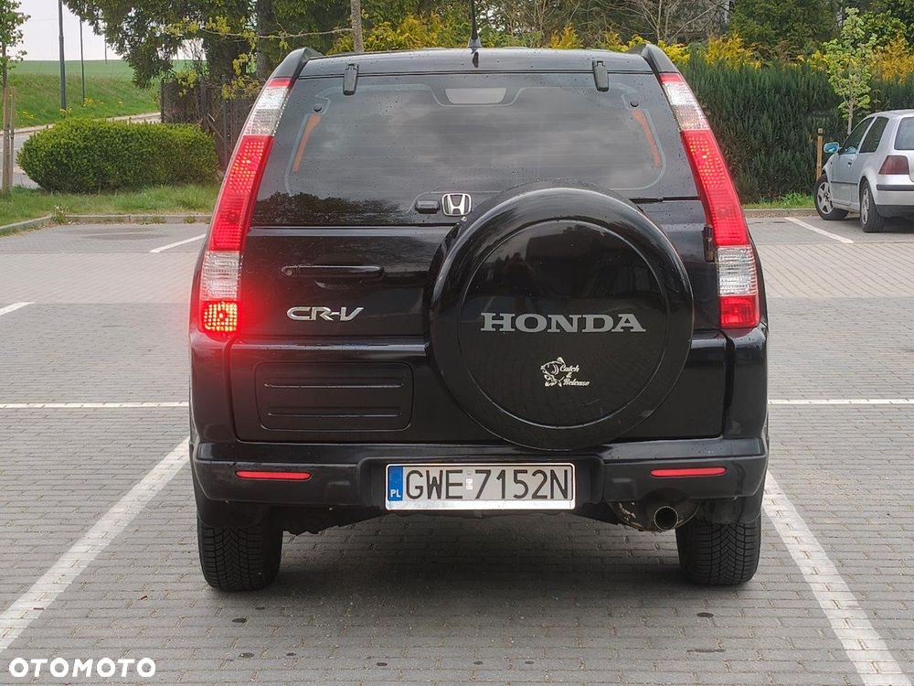 Honda CR-V 2.0 LS High - 36