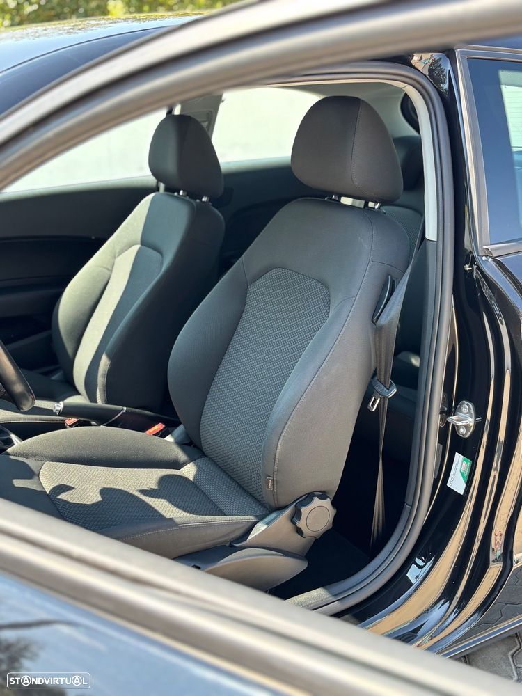 Audi A1 1.0 TFSI Design - 11