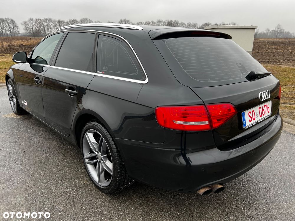 Audi A4 Avant - 4