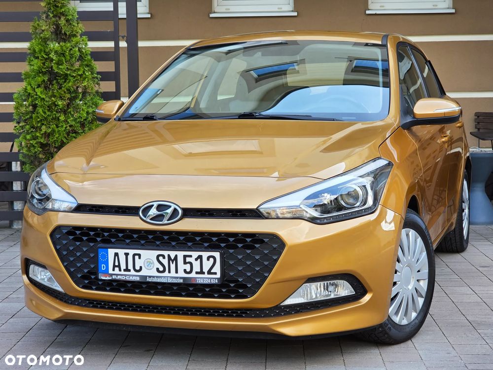 Hyundai i20 blue 1.2 YES Gold - 1
