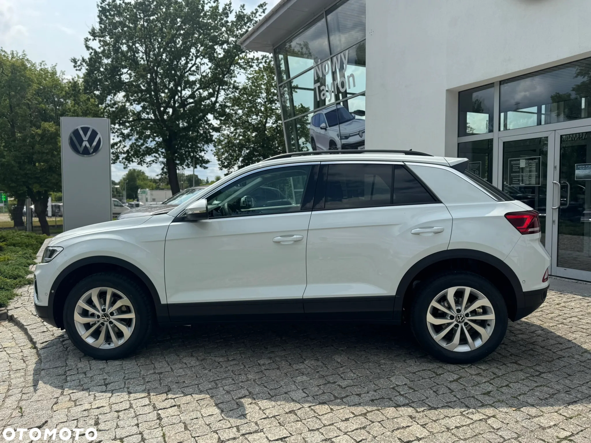 Volkswagen T-Roc 1.5 TSI Life DSG - 10