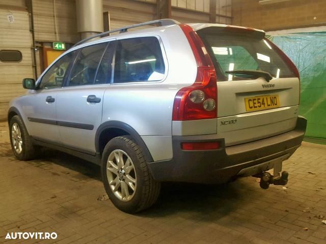 Dezmembrez Volvo XC90 Diesel - 5