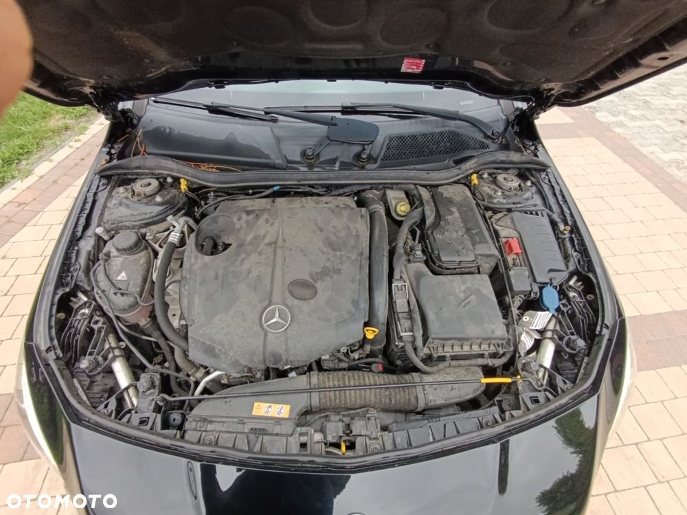 Mercedes-Benz CLA 200 d 7G-DCT Peak Edition - 31