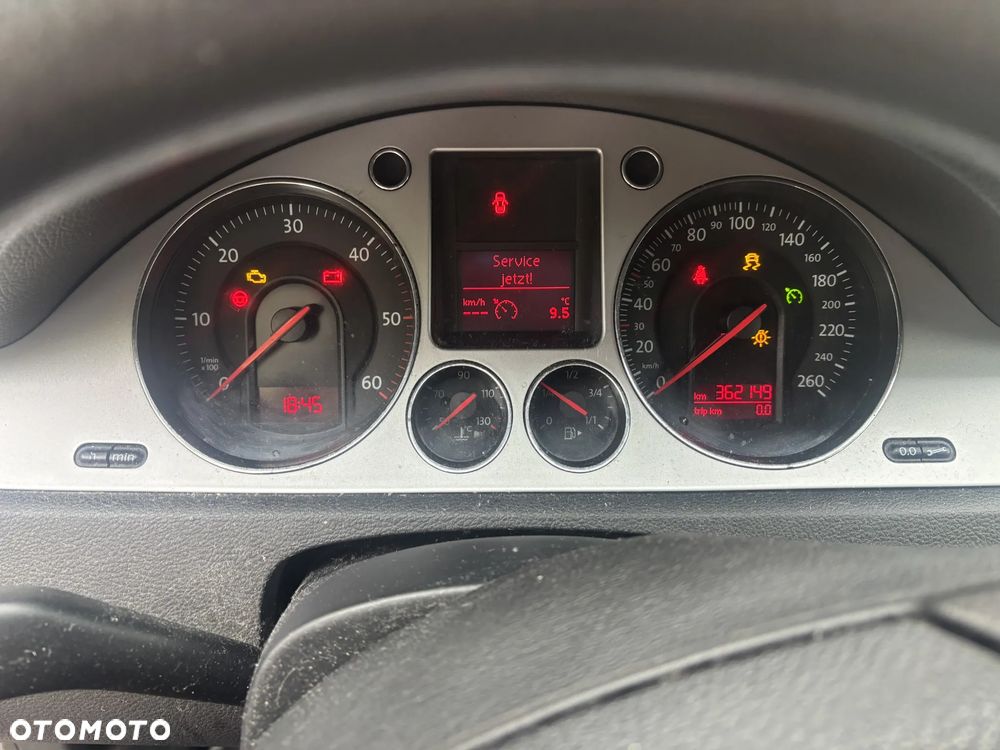 Volkswagen Passat - 15