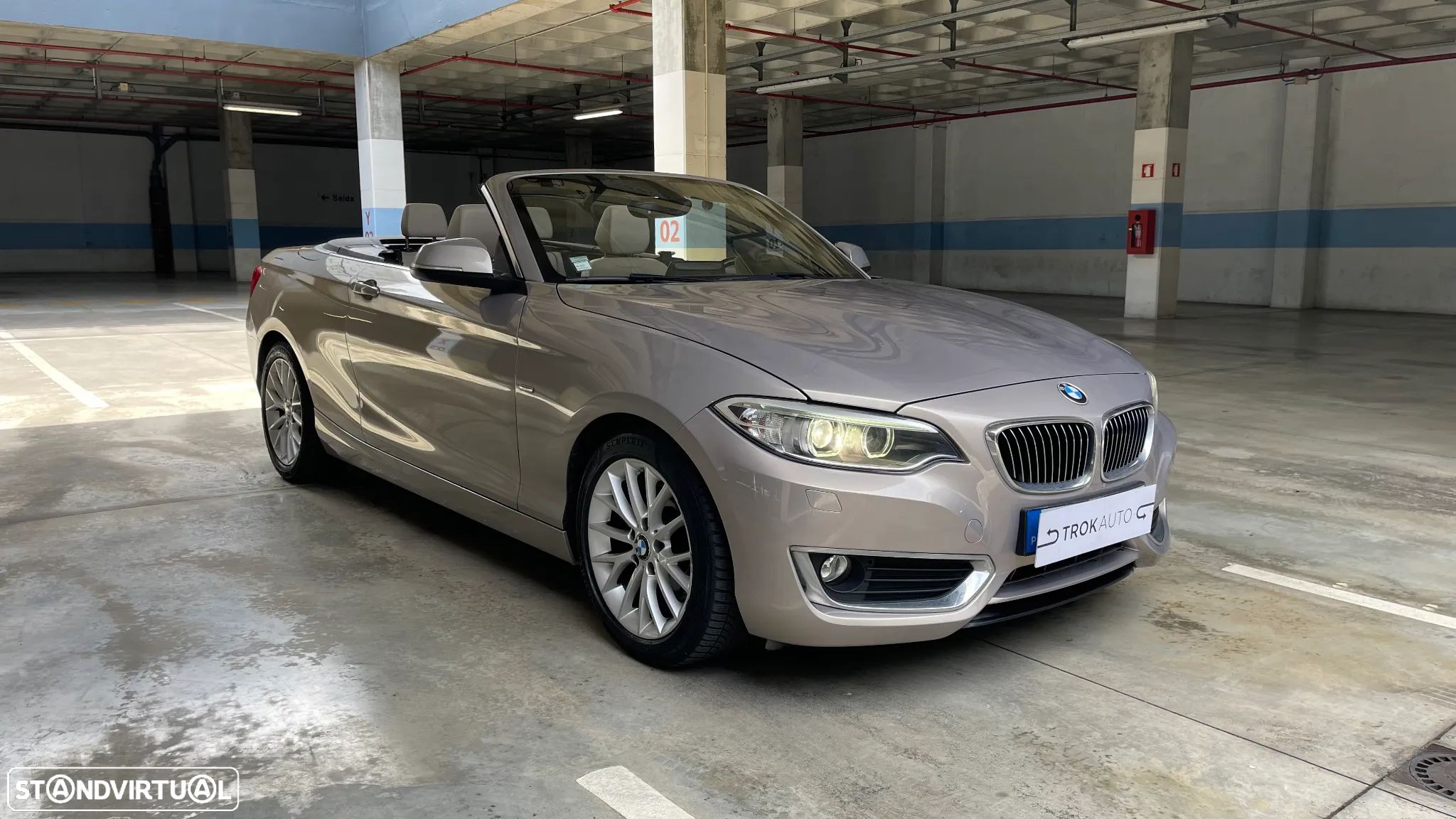 BMW 220 d Cabrio Aut. Luxury Line - 1