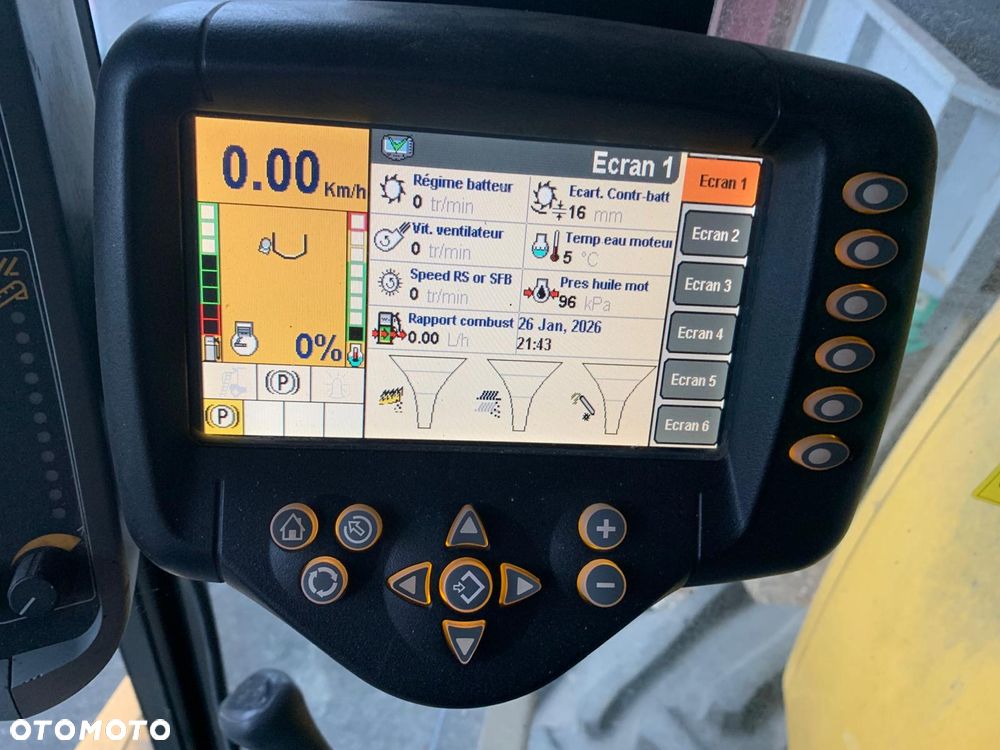 New Holland CSX 7070 - 10