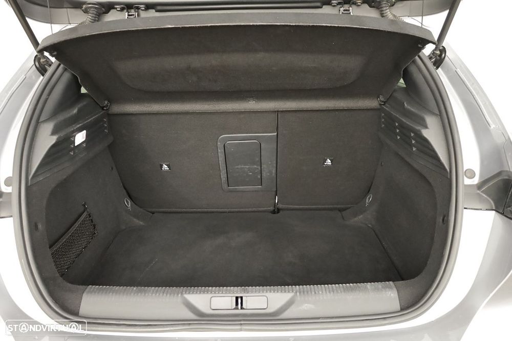 Peugeot 308 1.2 PureTech GT EAT8 - 22