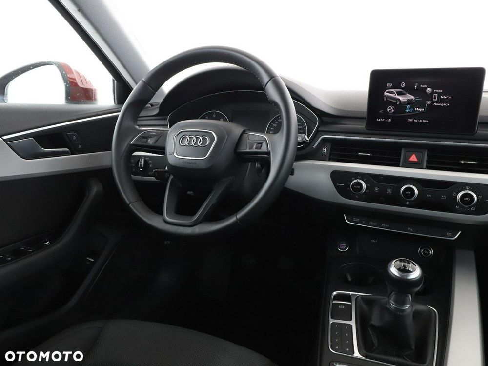 Audi A4 Avant 35 TFSI - 17