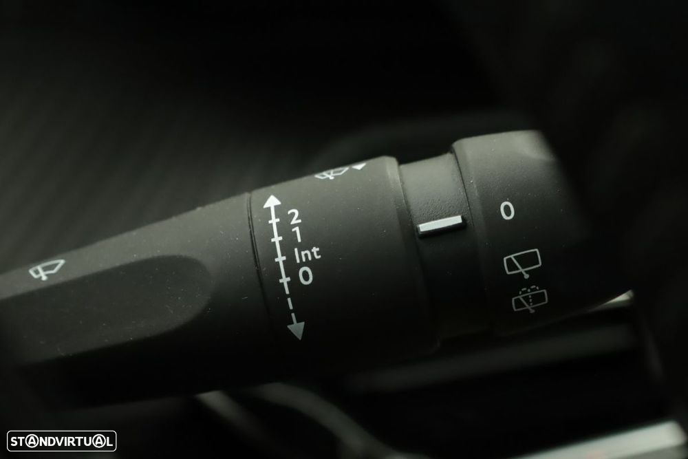 Peugeot 208 1.2 PureTech Active - 19