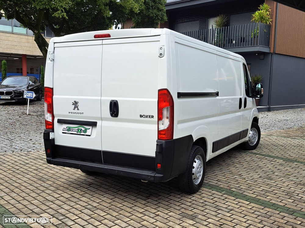 Peugeot Boxer 2.2 BlueHDi 330 L2H1 Premium - 2