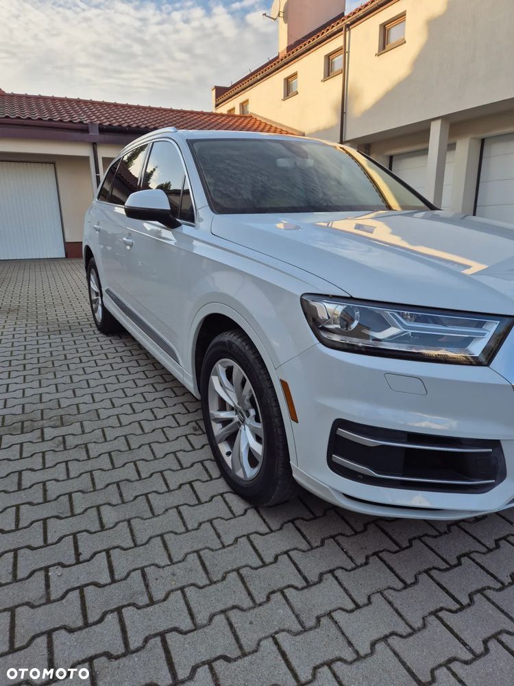 Audi Q7 - 2