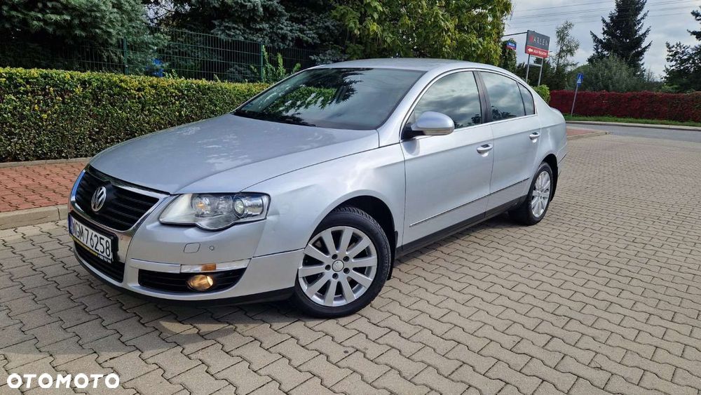 Volkswagen Passat 1.8 TSI Highline - 1