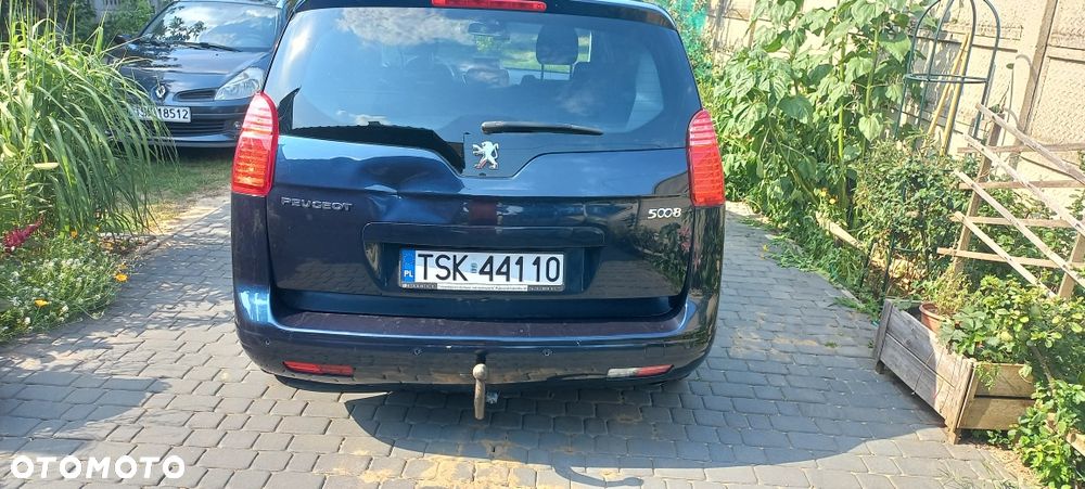 Peugeot 5008 - 3