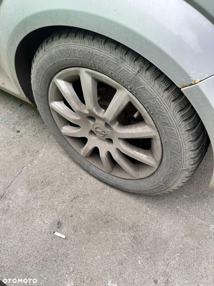 Opel Astra H GTC 1.6 benzyna - Cały Na części - 3