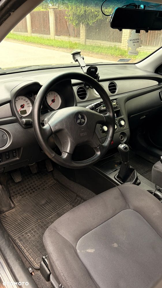 Mitsubishi Outlander 2.0 Comfort - 11