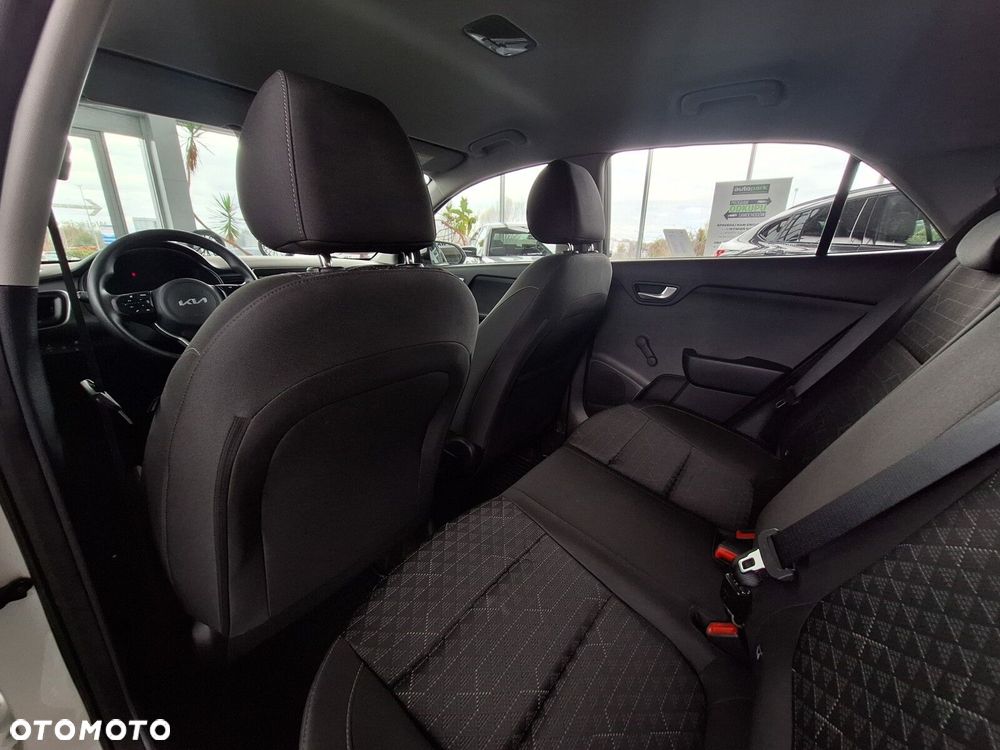 Kia Rio 1.0 T-GDI M - 24