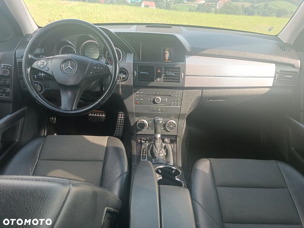 Mercedes-Benz GLK - 6