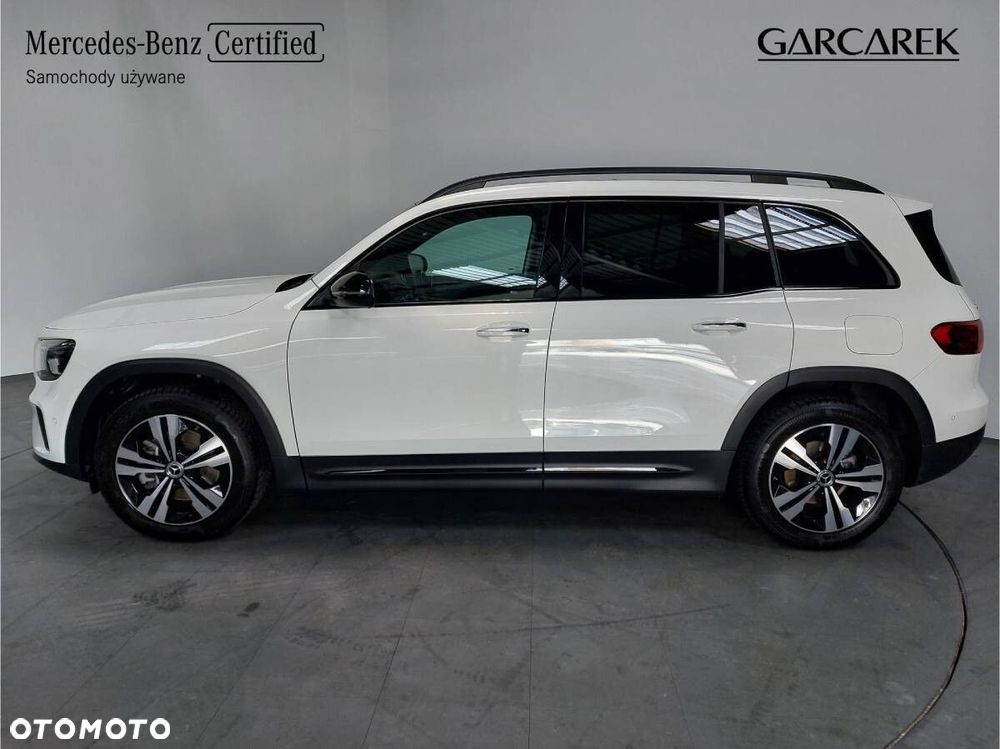 Mercedes-Benz GLB - 9