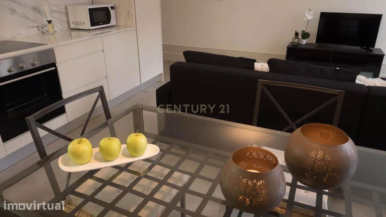 Apartamento T0+1 com jardim no Coração do Porto - Grande imagem: 3/25