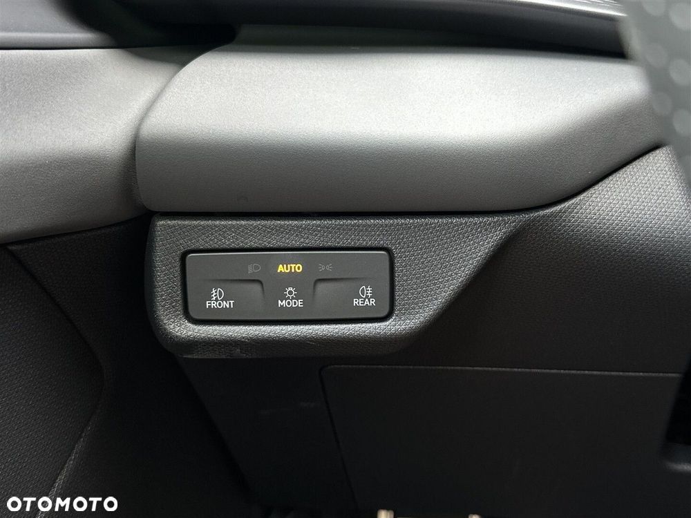 Cupra Terramar 1.5 eTSI mHEV DSG - 17