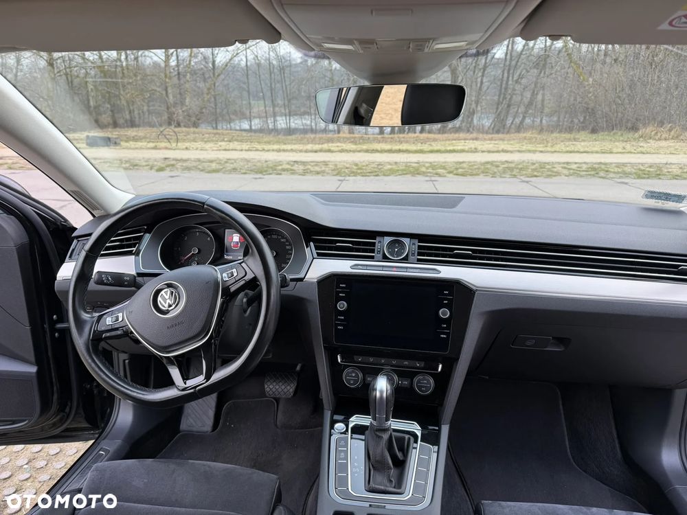 Volkswagen Passat 2.0 TDI BMT Highline DSG7 - 26