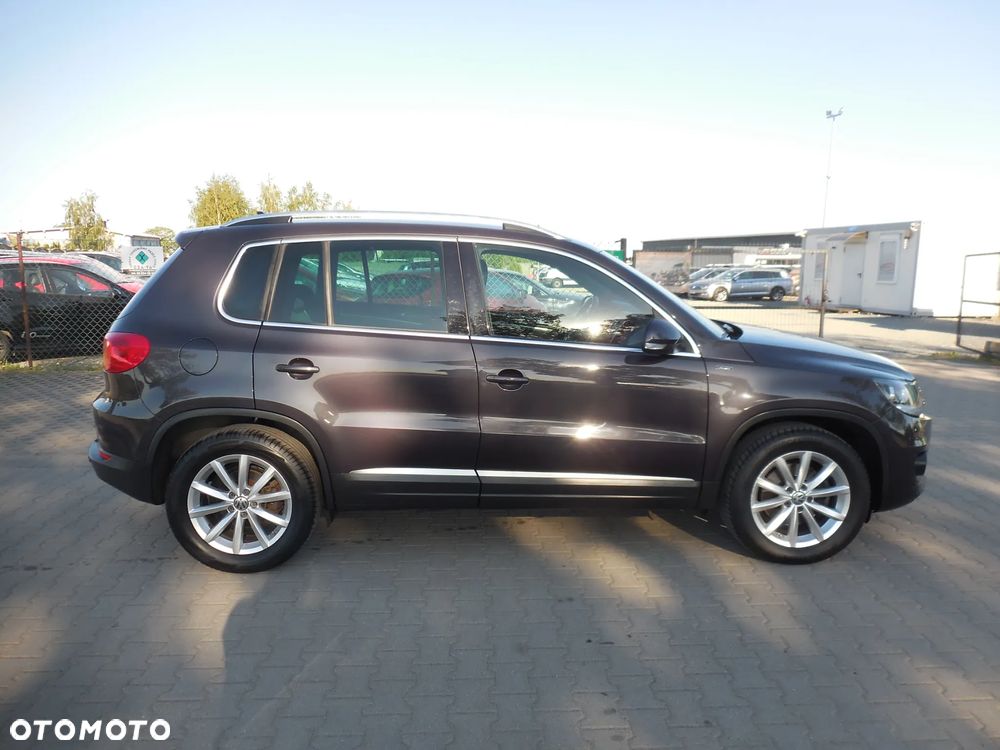Volkswagen Tiguan 2.0 TDI SCR BlueMotion Technology Lounge Sport & Style - 8
