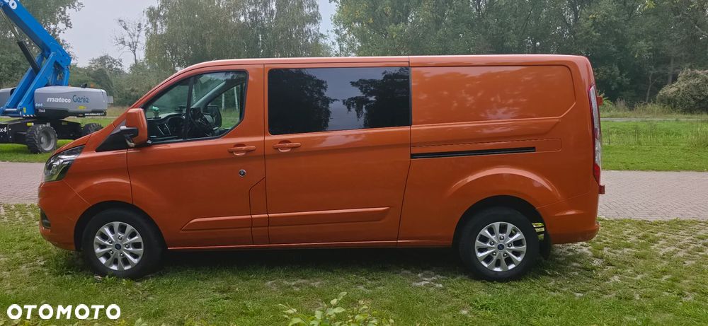 Ford Transit Custom 2023 photo 2