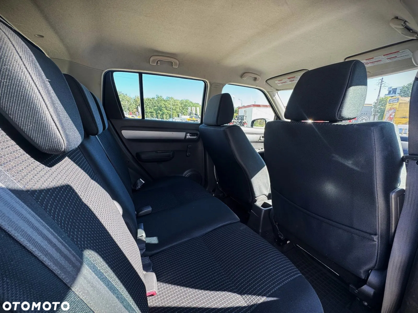 Suzuki Swift 1.3 A-M-T Comfort - 10