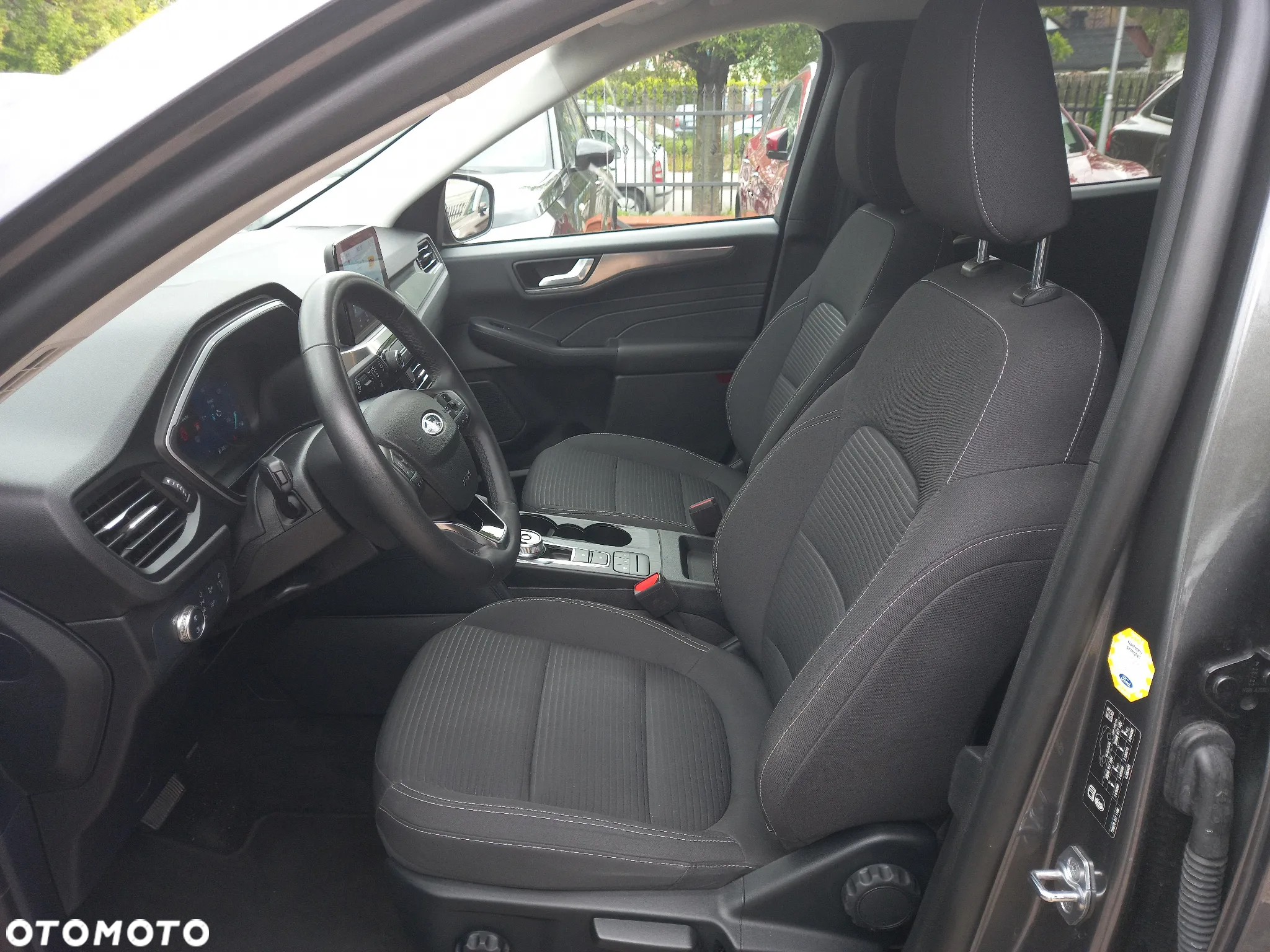 Ford Kuga - 20