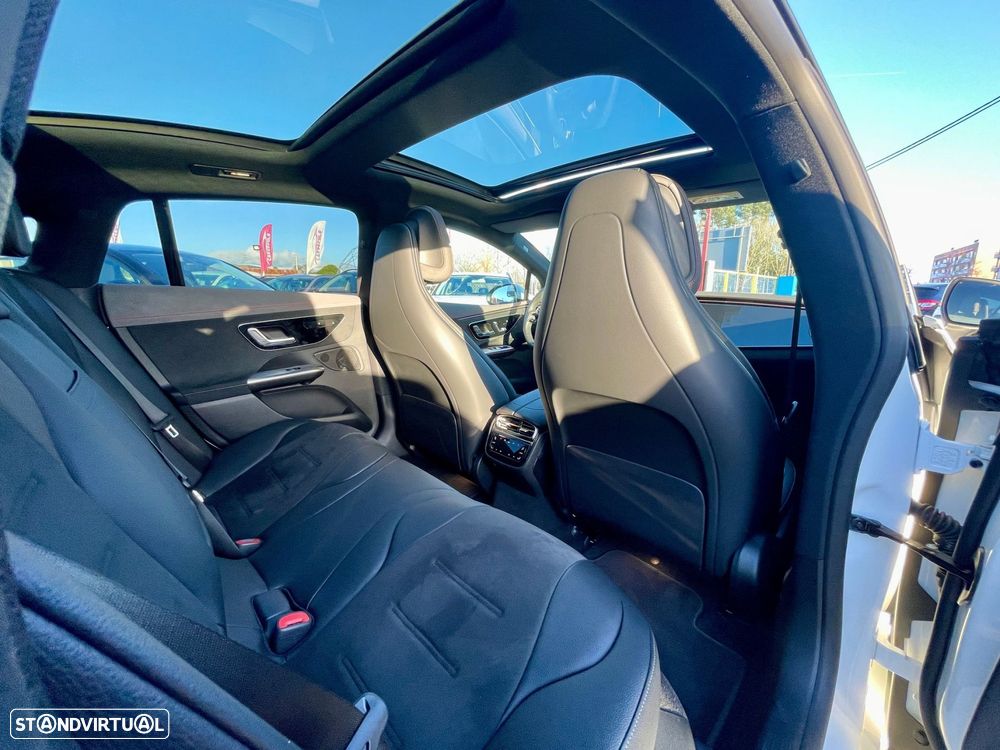 Mercedes-Benz EQE - 38