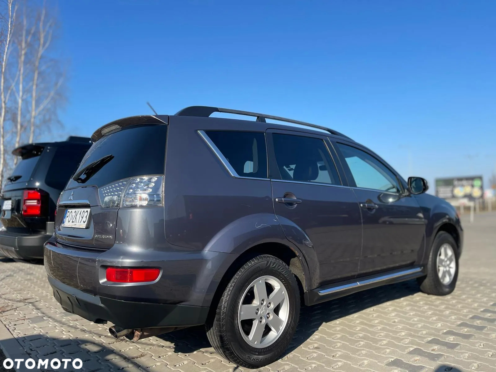 Mitsubishi Outlander 2.0 Intense + NAVI 2WD EU5 - 16